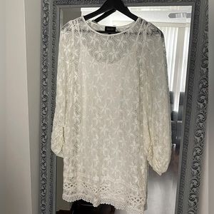 MIDI white lace dress